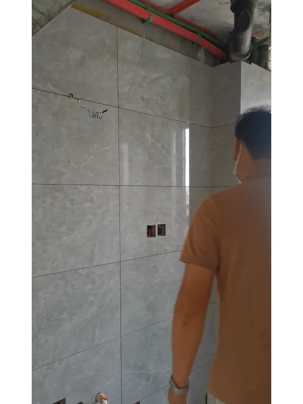 用瓷砖找平器贴砖空不空鼓(用瓷砖找平器贴砖空不空鼓怎么回事)